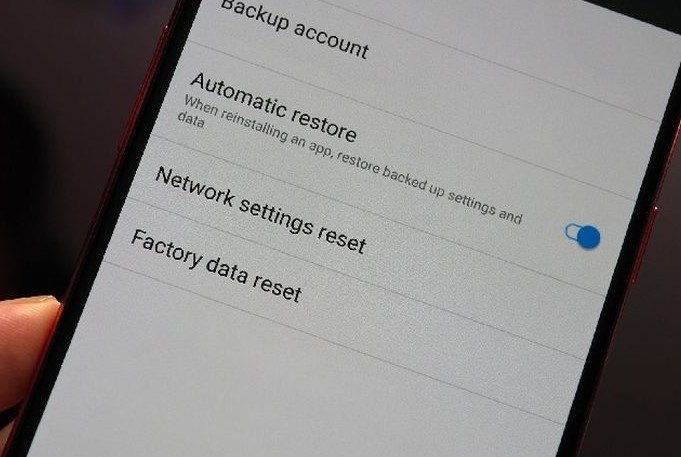 Lakukan Reset Pabrikan Lakukan Reset Pabrikan